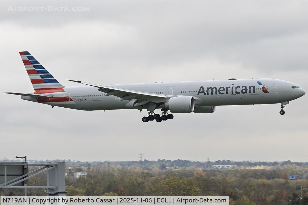 N719AN, 2013 Boeing 777-323/ER C/N 41668, London Heathrow Airport