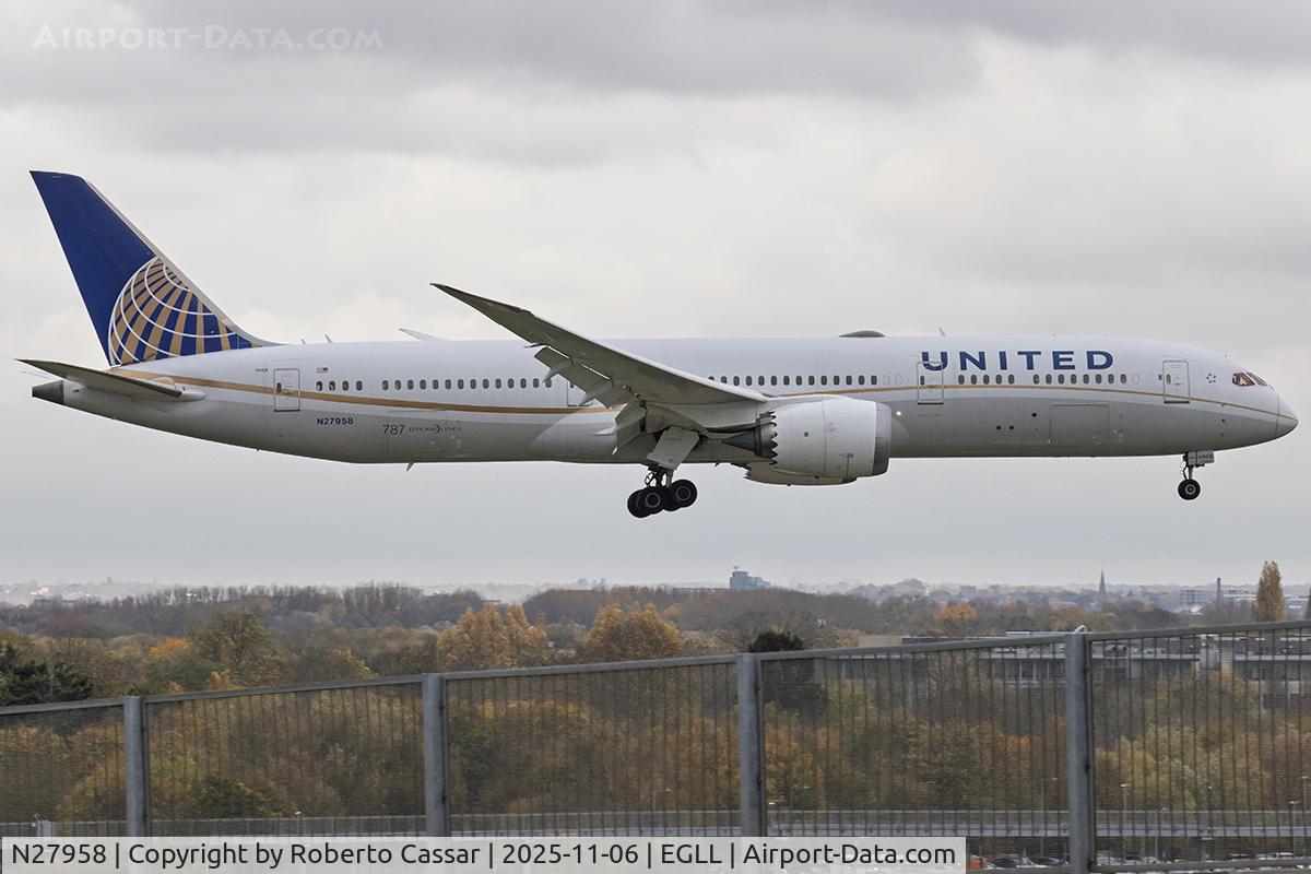N27958, 2015 Boeing 787-9 Dreamliner C/N 36406, London Heathrow Airport