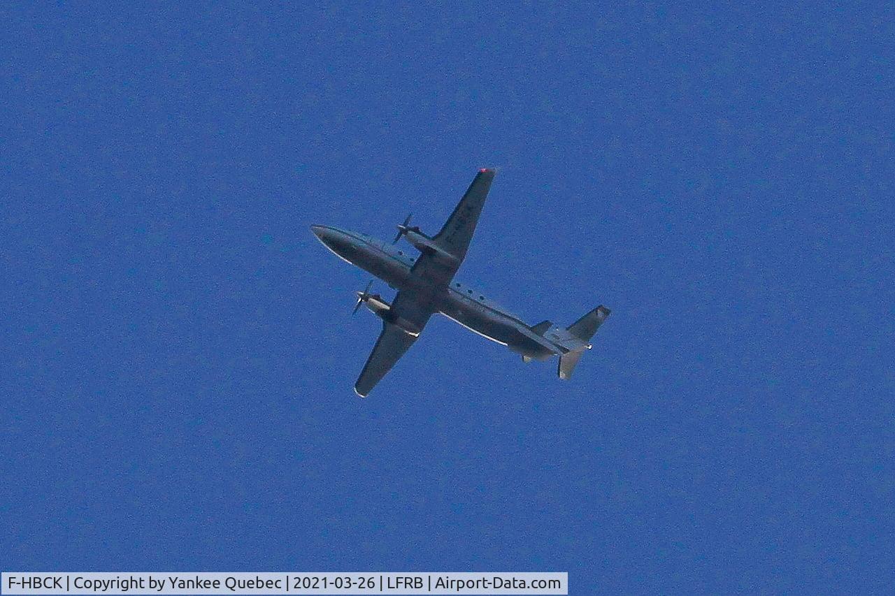 F-HBCK, 1999 Beech 1900D C/N UE-374, Flight over Brest-Bretagne airport (LFRB-BES)