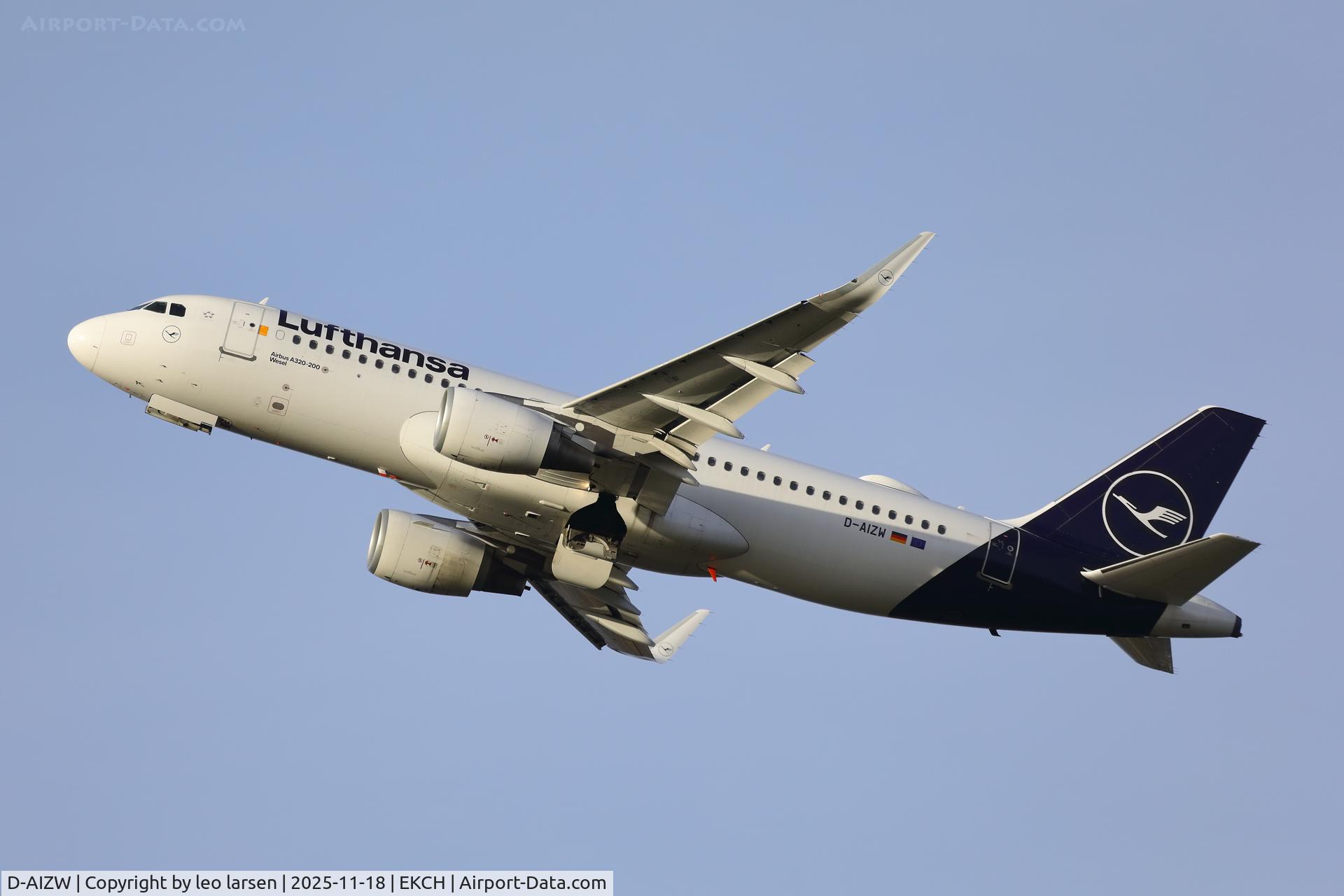 D-AIZW, 2013 Airbus A320-214 C/N 5694, Copenhagen 18.11.2025