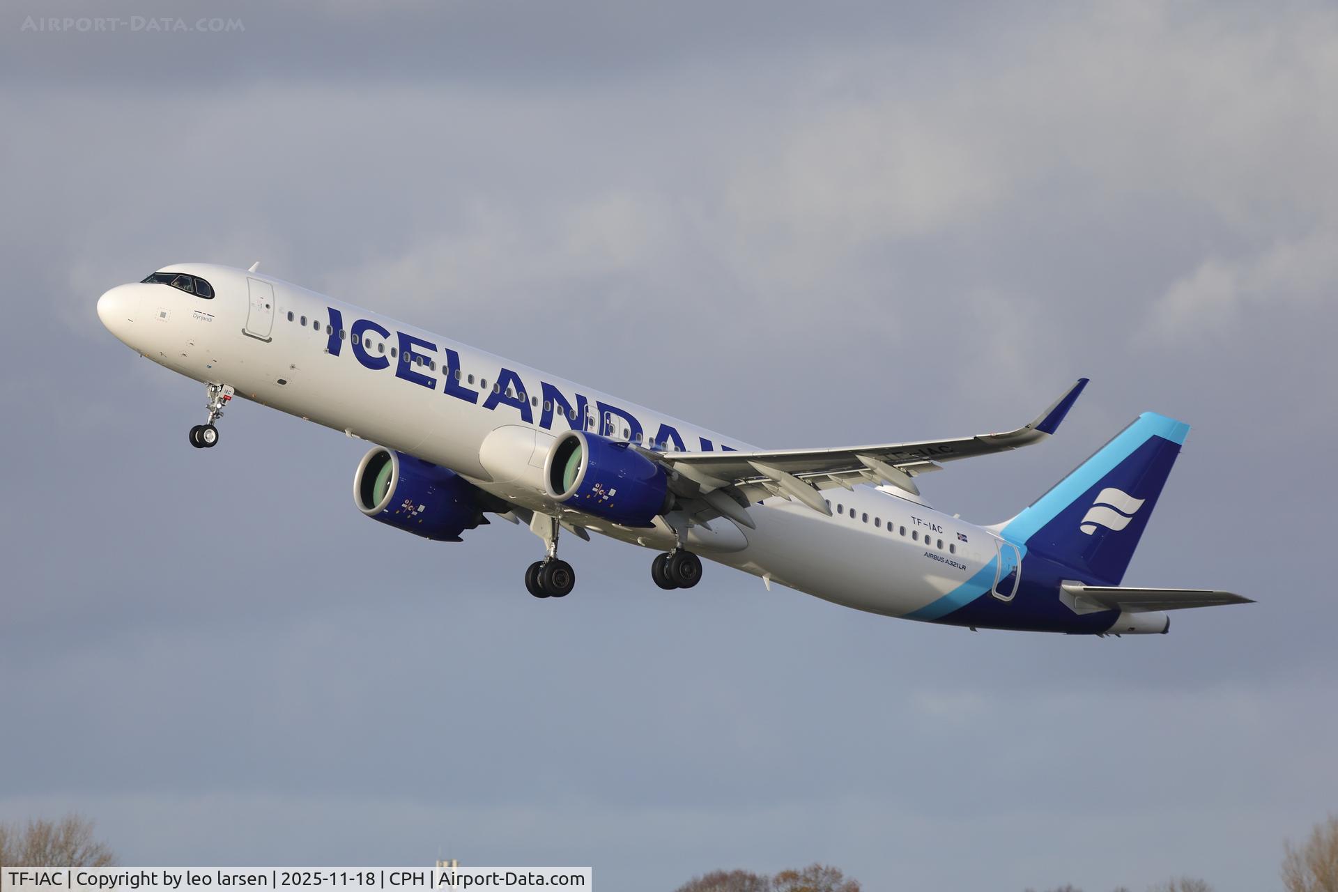 TF-IAC, 2025 Airbus A321- 271NX/LR C/N 12452, Copenhagen 18.11.2025