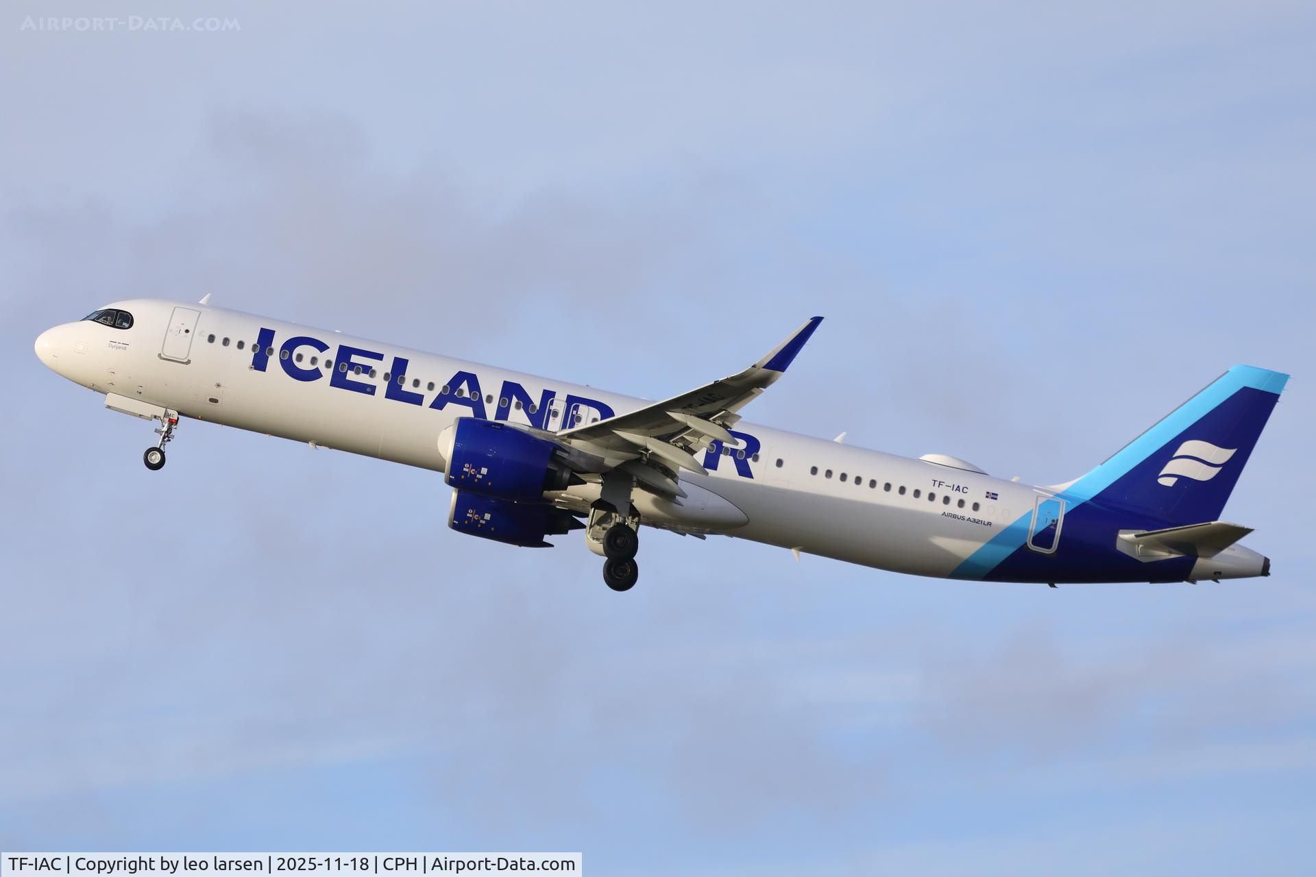 TF-IAC, 2025 Airbus A321- 271NX/LR C/N 12452, Copenhagen 18.11.2025