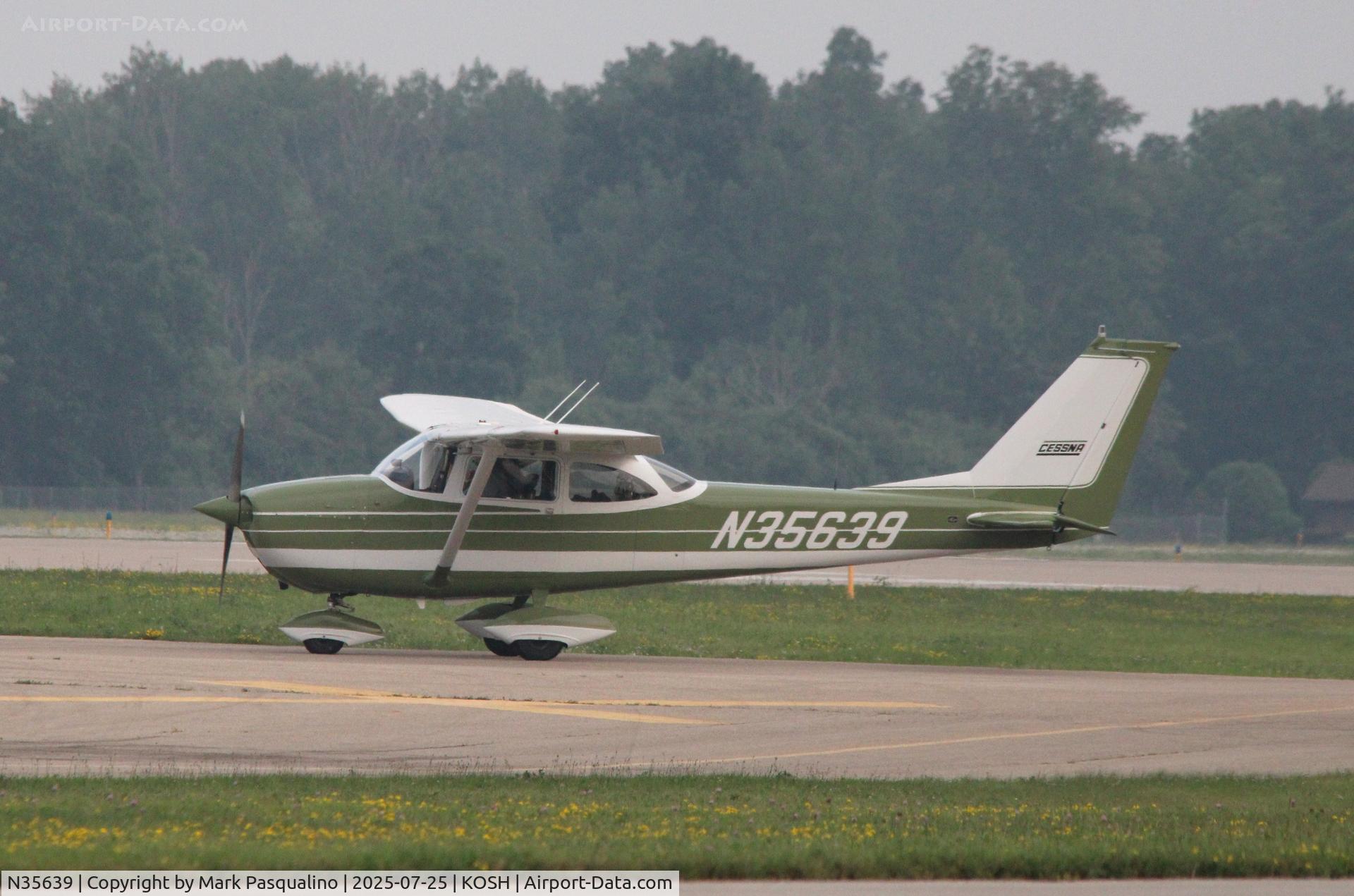 N35639, Cessna 172I C/N 17256880, Cessna 172I