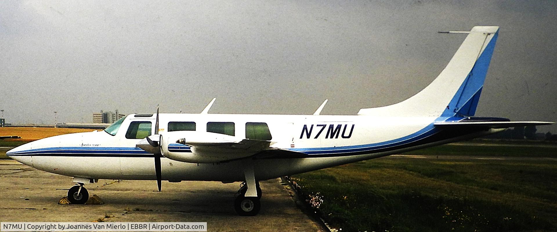 N7MU, 1979 Piper Aerostar 601 C/N 61-0698-7962143, ex-slide