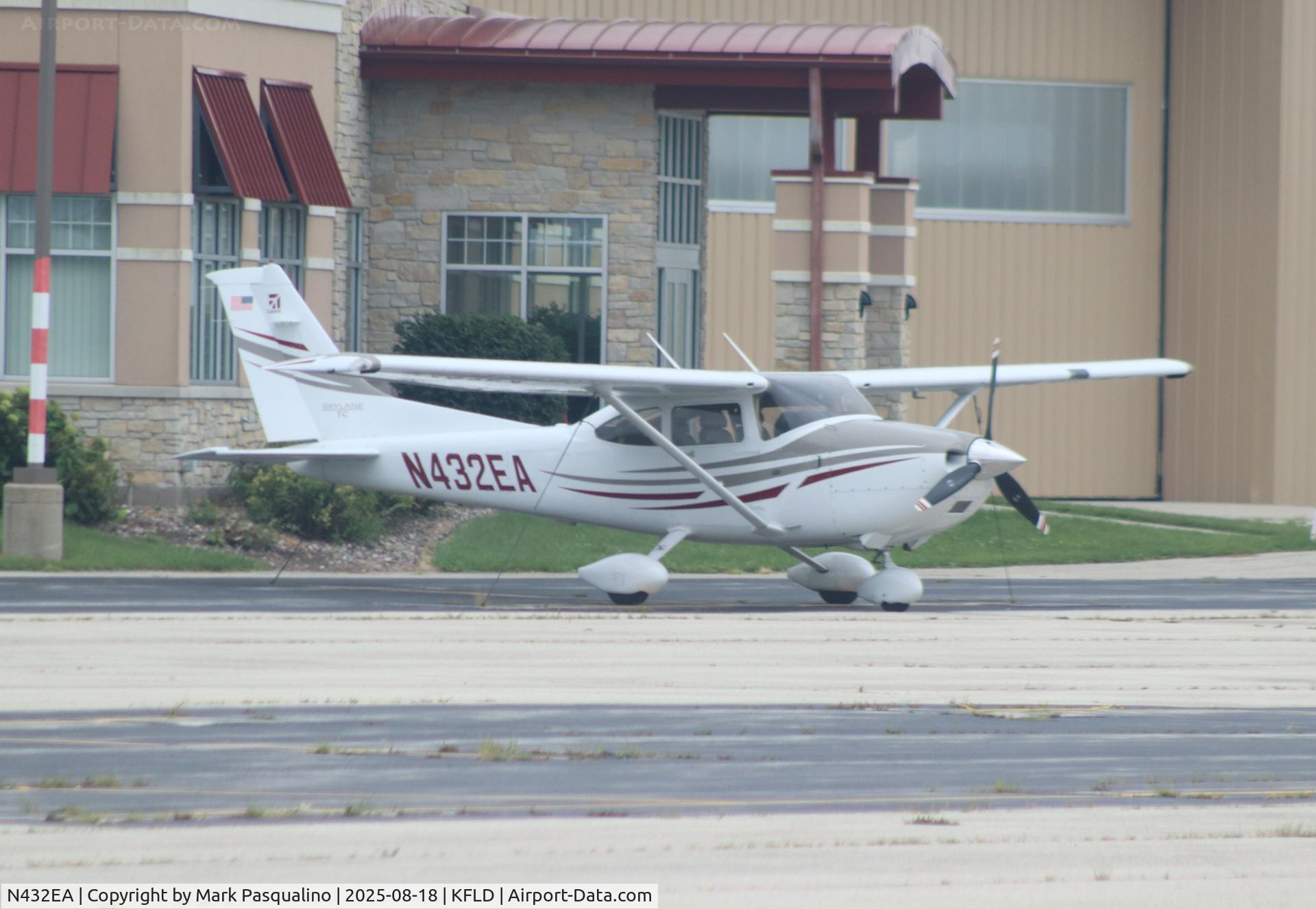 N432EA, 2005 Cessna T182T Turbo Skylane C/N T18208432, Cessna T182T