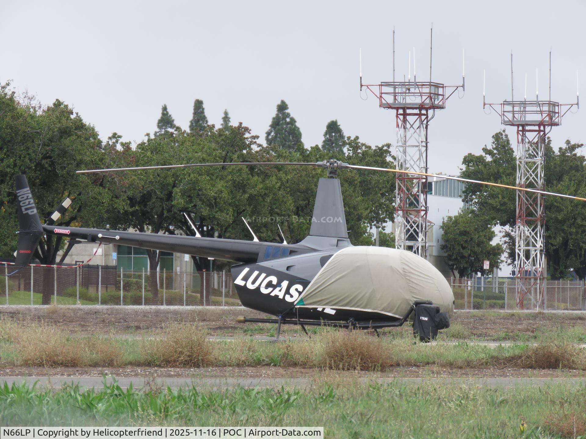 N66LP, 2012 Robinson R66 Turbine C/N 0150, Waiting for the races to start