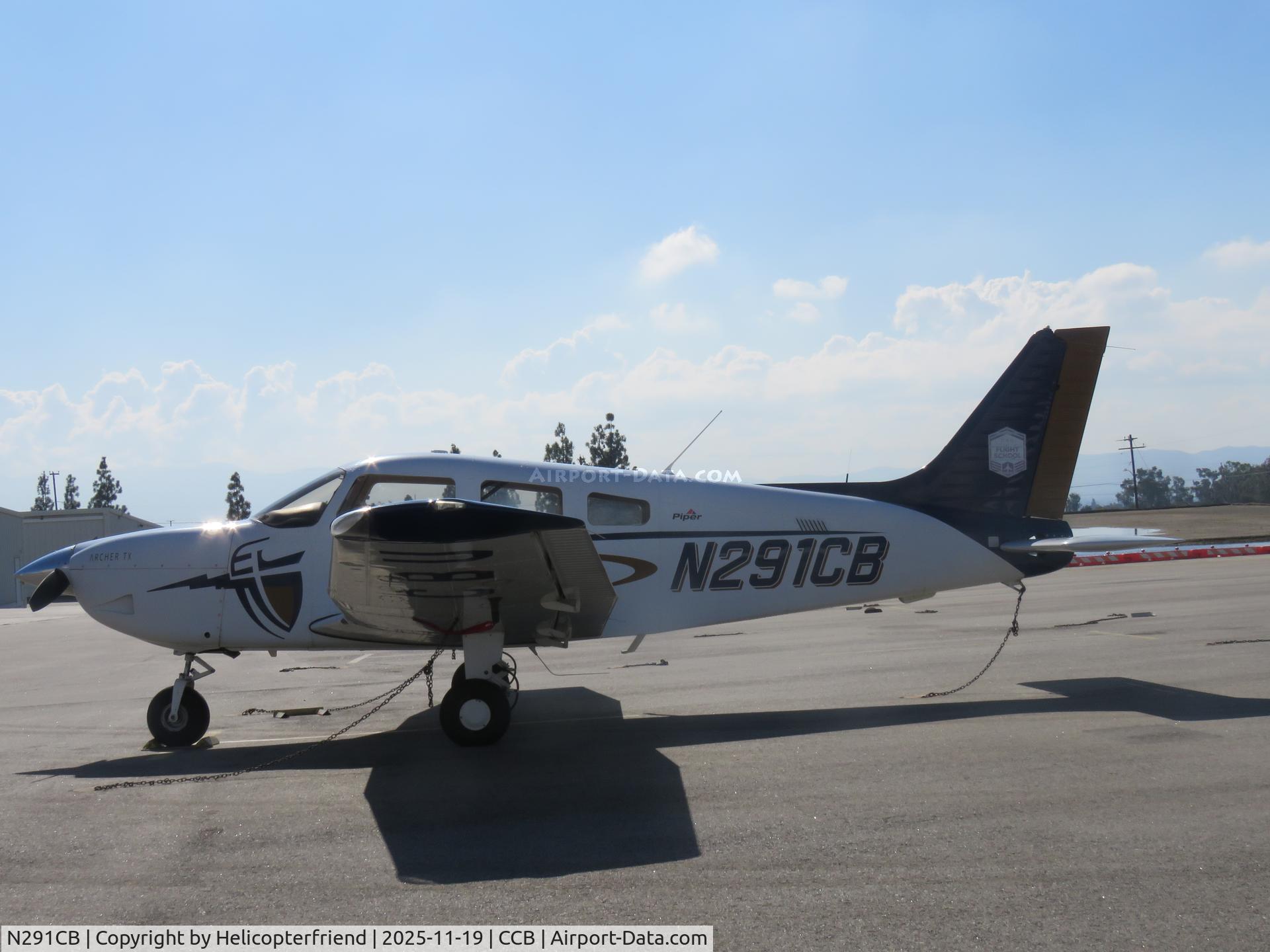 N291CB, 2018 Piper PA-28-181 Archer TX C/N 2881007, Parked in transit parking