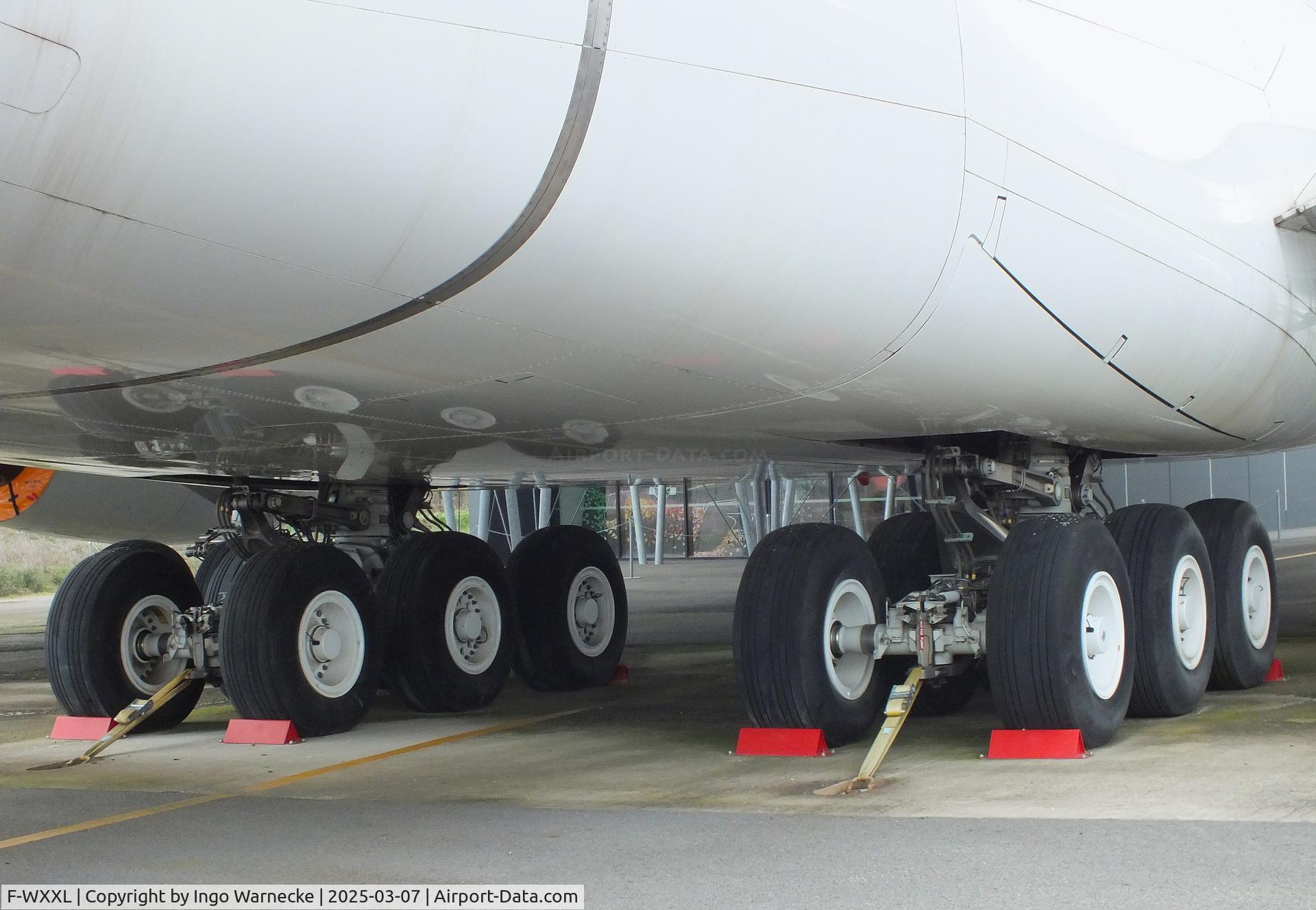 F-WXXL, 2005 Airbus A380-841 C/N 002, Airbus A380-841 at the Aeroscopia, Blagnac (Toulouse)