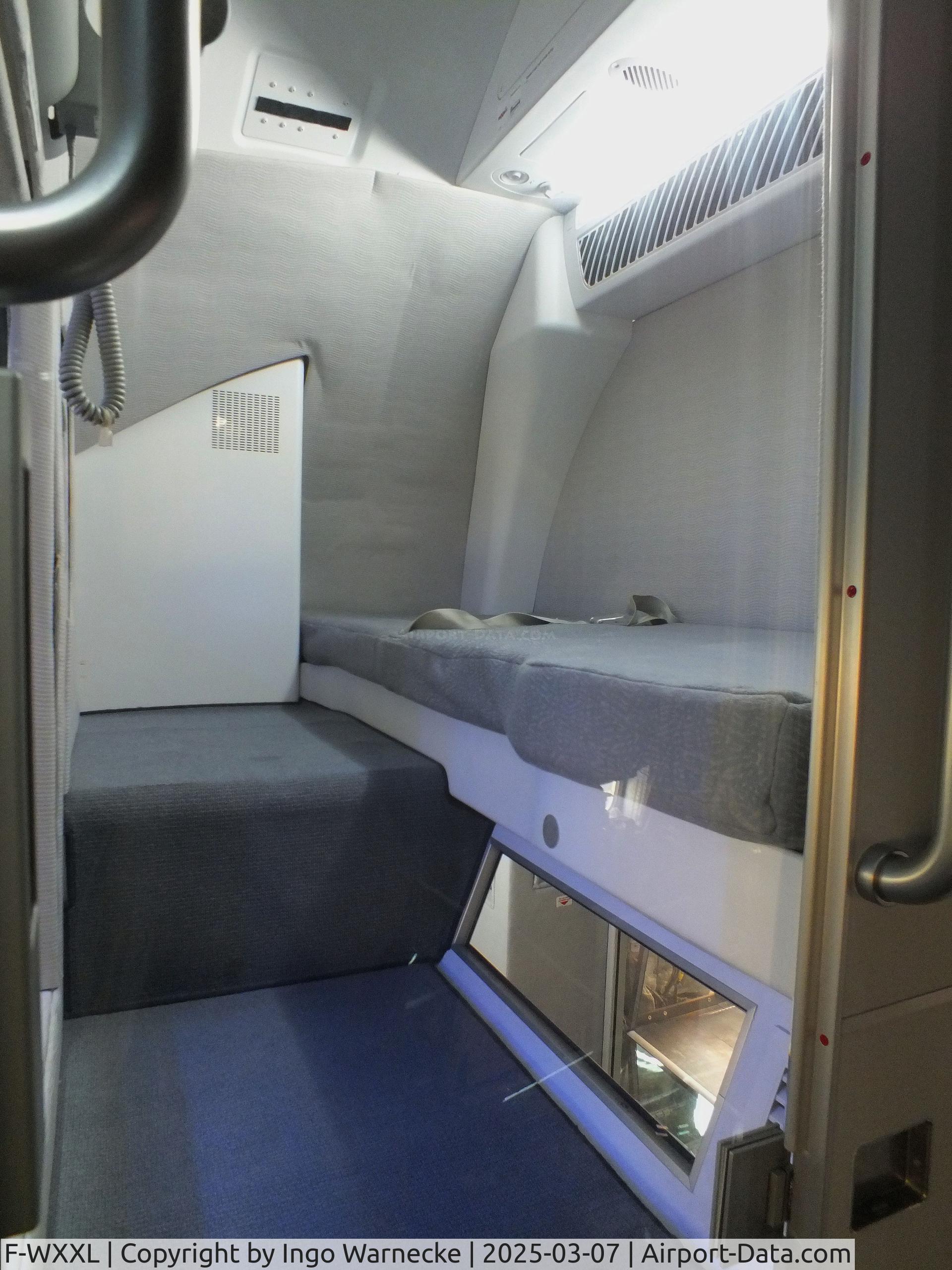 F-WXXL, 2005 Airbus A380-841 C/N 002, Airbus A380-841 at the Aeroscopia, Blagnac (Toulouse) #i