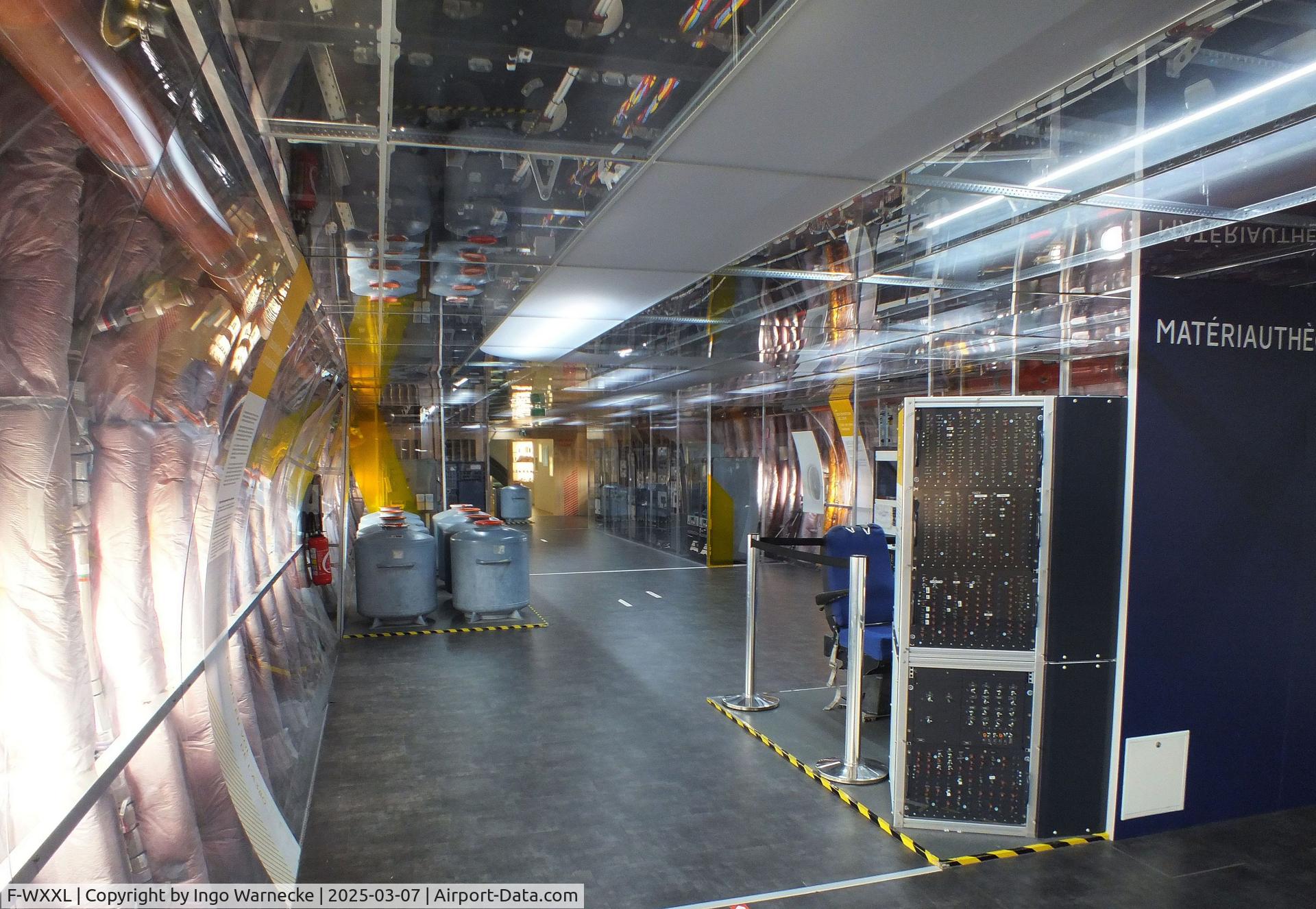 F-WXXL, 2005 Airbus A380-841 C/N 002, Airbus A380-841 at the Aeroscopia, Blagnac (Toulouse) #i