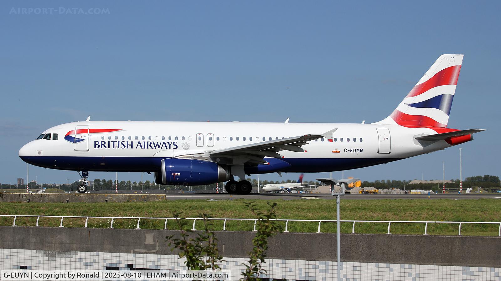 G-EUYN, 2011 Airbus A320-232 C/N 4975, at spl