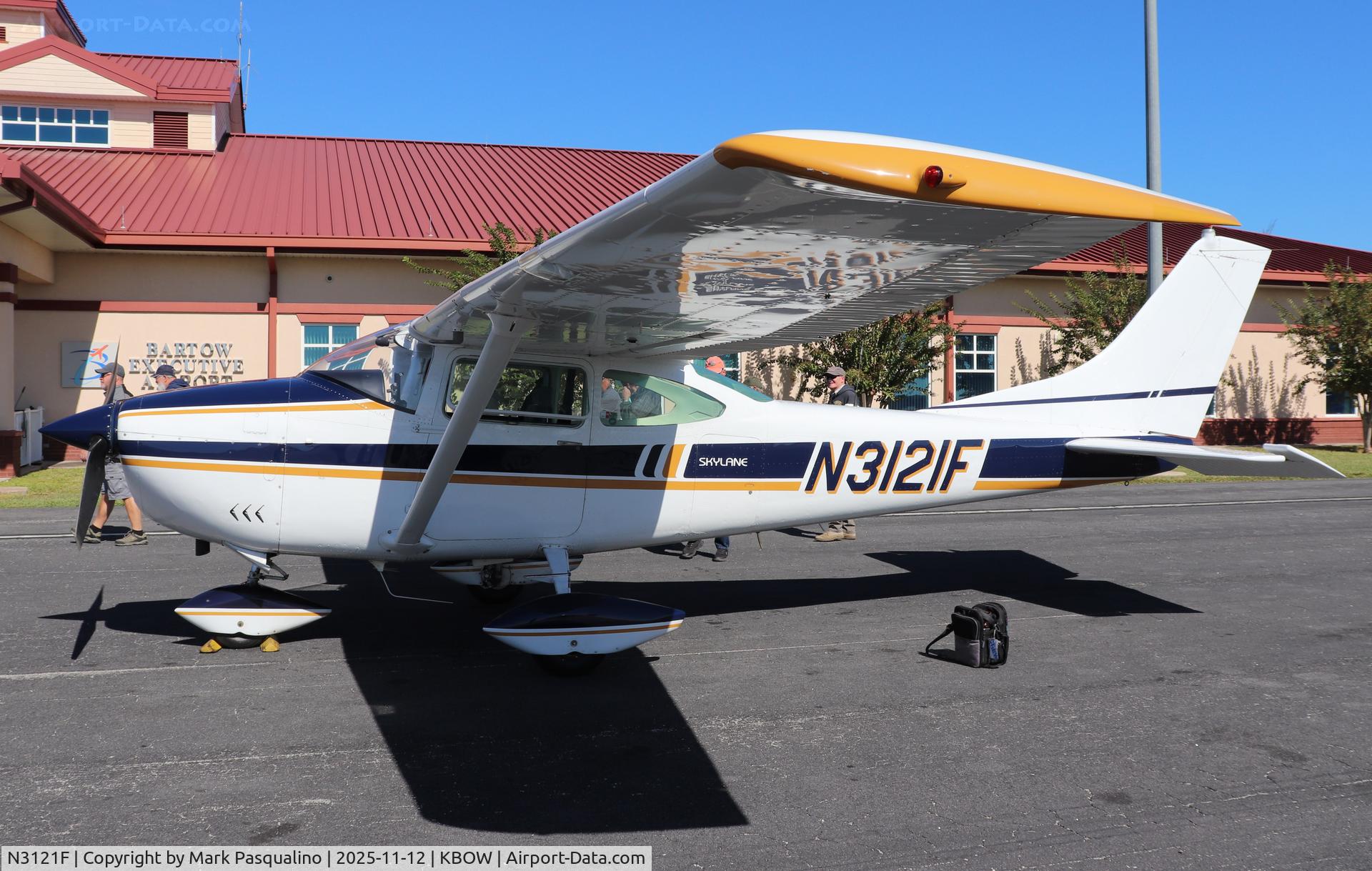 N3121F, 1966 Cessna 182J Skylane C/N 18257221, Cessna 182J