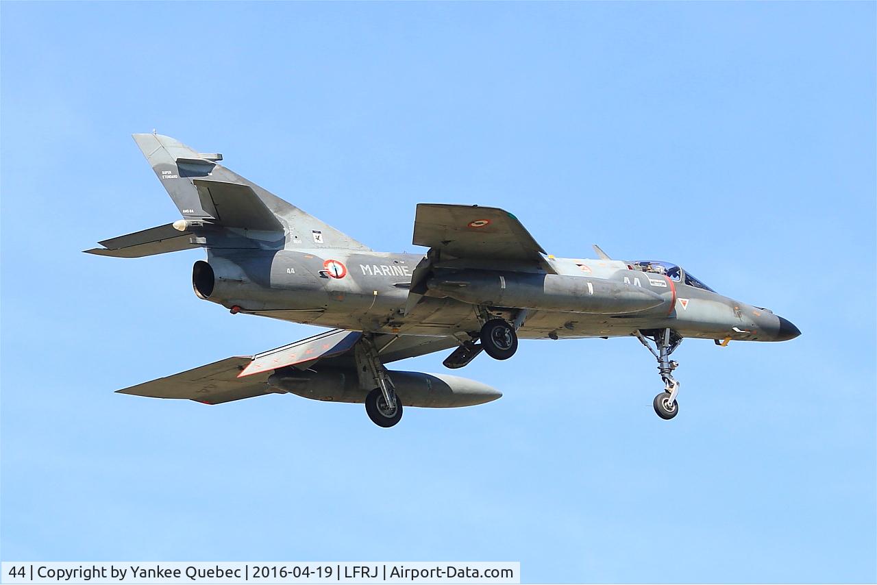 44, Dassault Super Etendard C/N 44, Dassault Super Etendard MER, Landivisiau Naval Air Base (LFRJ-LDV)