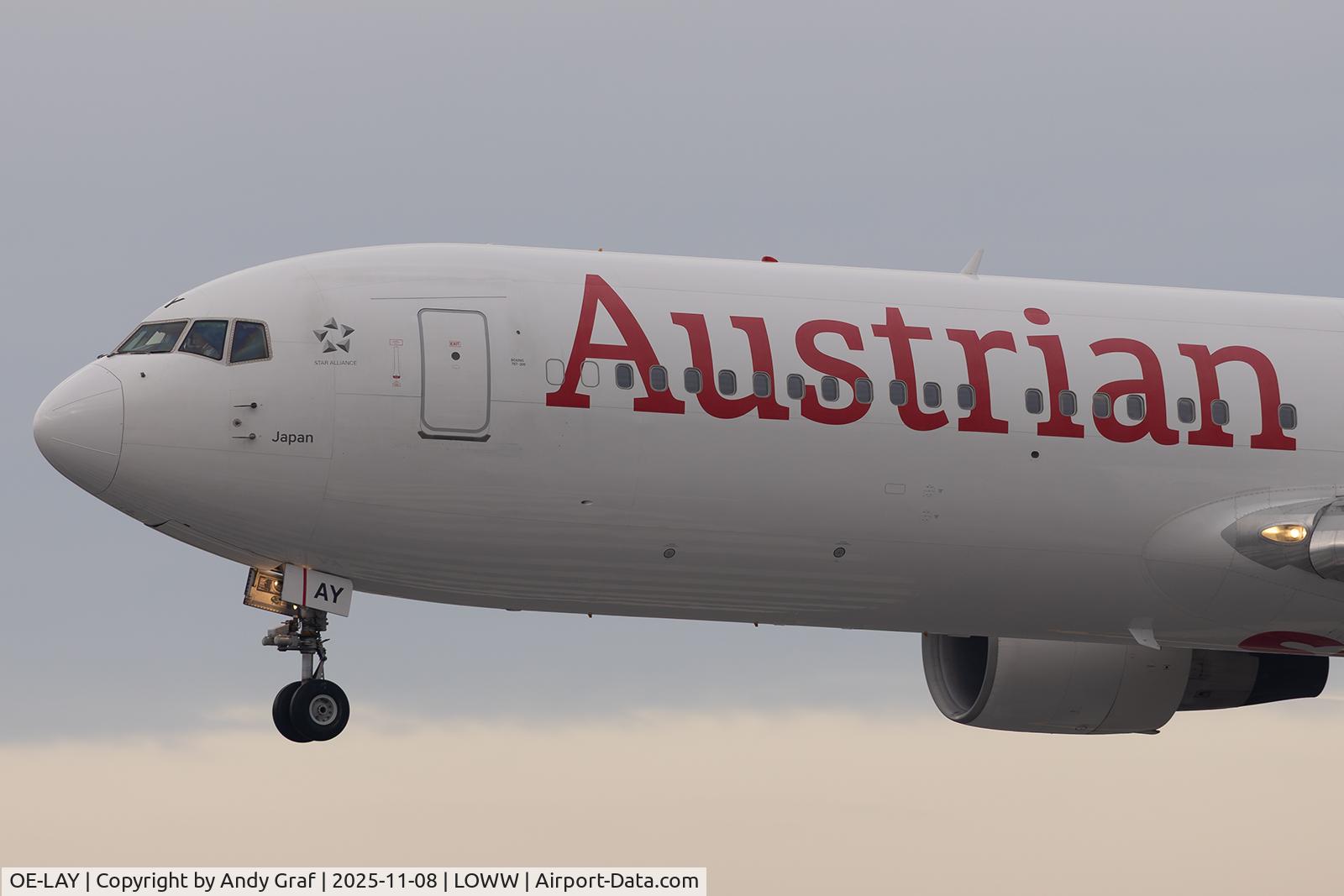 OE-LAY, 1998 Boeing 767-3Z9/ER C/N 29867, Austrian Airlines 767-300
