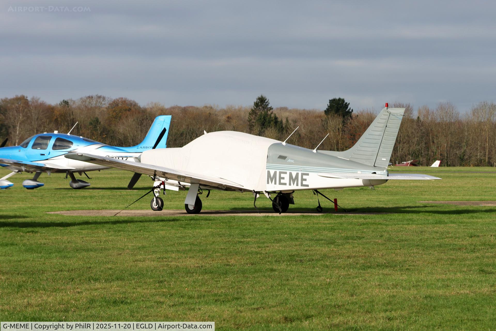 G-MEME, 1990 Piper PA-28R-201 Cherokee Arrow III C/N 2837051, G-MEME 1990 Piper PA-28R-201 Cherokee Arrow lll Denham 20.11.25