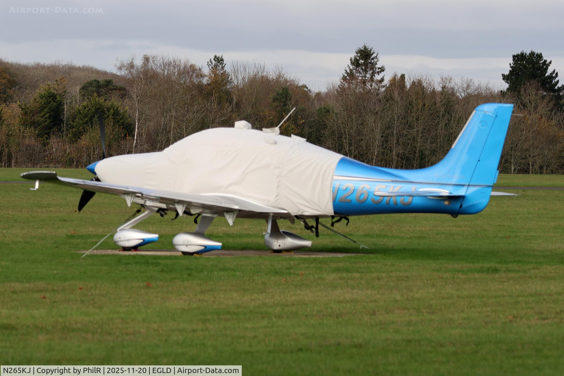 N265KJ, 2021 Cirrus SR22T C/N 2307, N265KJ 2021 Cirrus SR22T G6 Turbo Denham 20.11.25