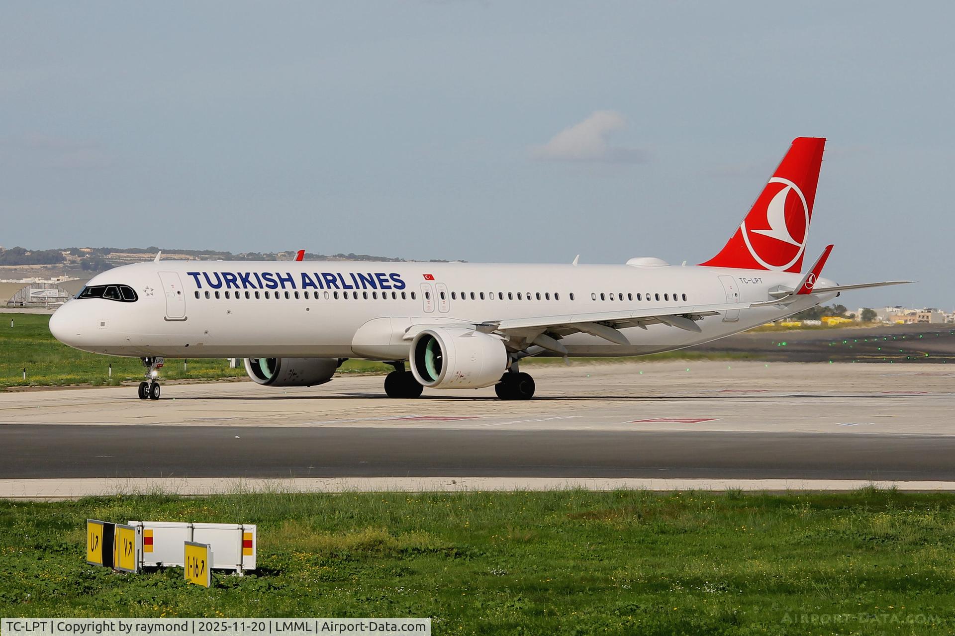 TC-LPT, Airbus A321- 271NX C/N 12786, Airbus A321-271NX reg TC-LPT of Turkish Airlines taxiing out for departure from Malta.