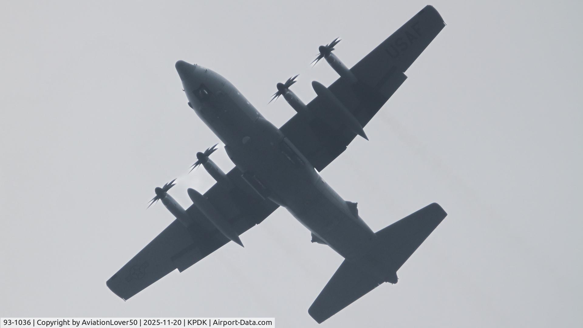 93-1036, 1994 Lockheed C-130H Hercules C/N 382-5368, USAF C-130H COBB11 KMGE --> KMGE