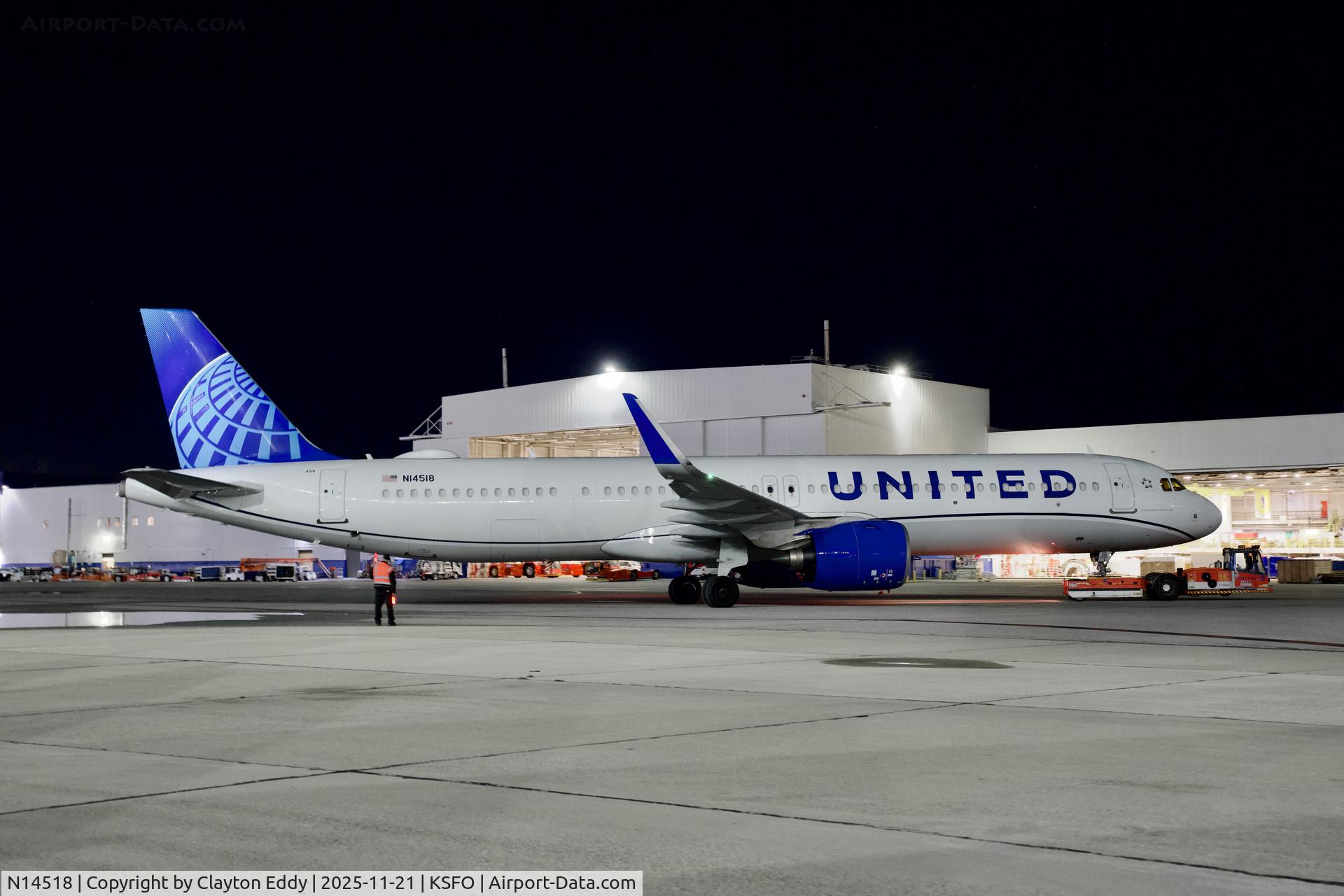 N14518, 2024 Airbus 321-271NX C/N 11894, SFO 2025