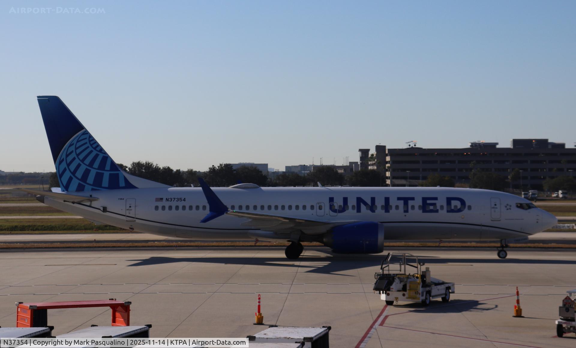 N37354, 2024 Boeing 737-8 MAX C/N 67616, Boeing 737-8 MAX