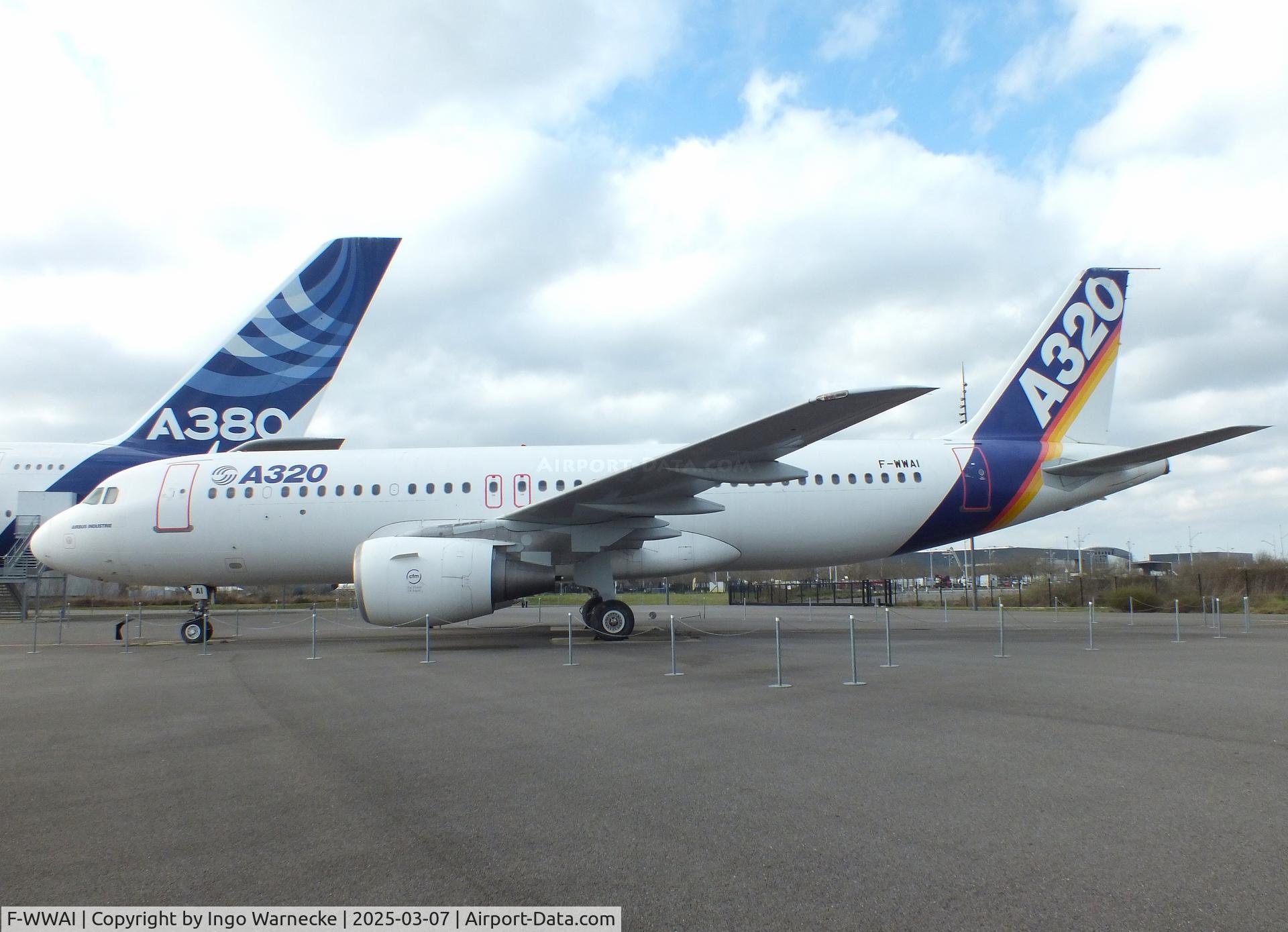 F-WWAI, 1987 Airbus A320-211 C/N 001, Airbus A320-211 (first prototype A320-111, later converted to -211) at the Aeroscopia, Blagnac (Toulouse)