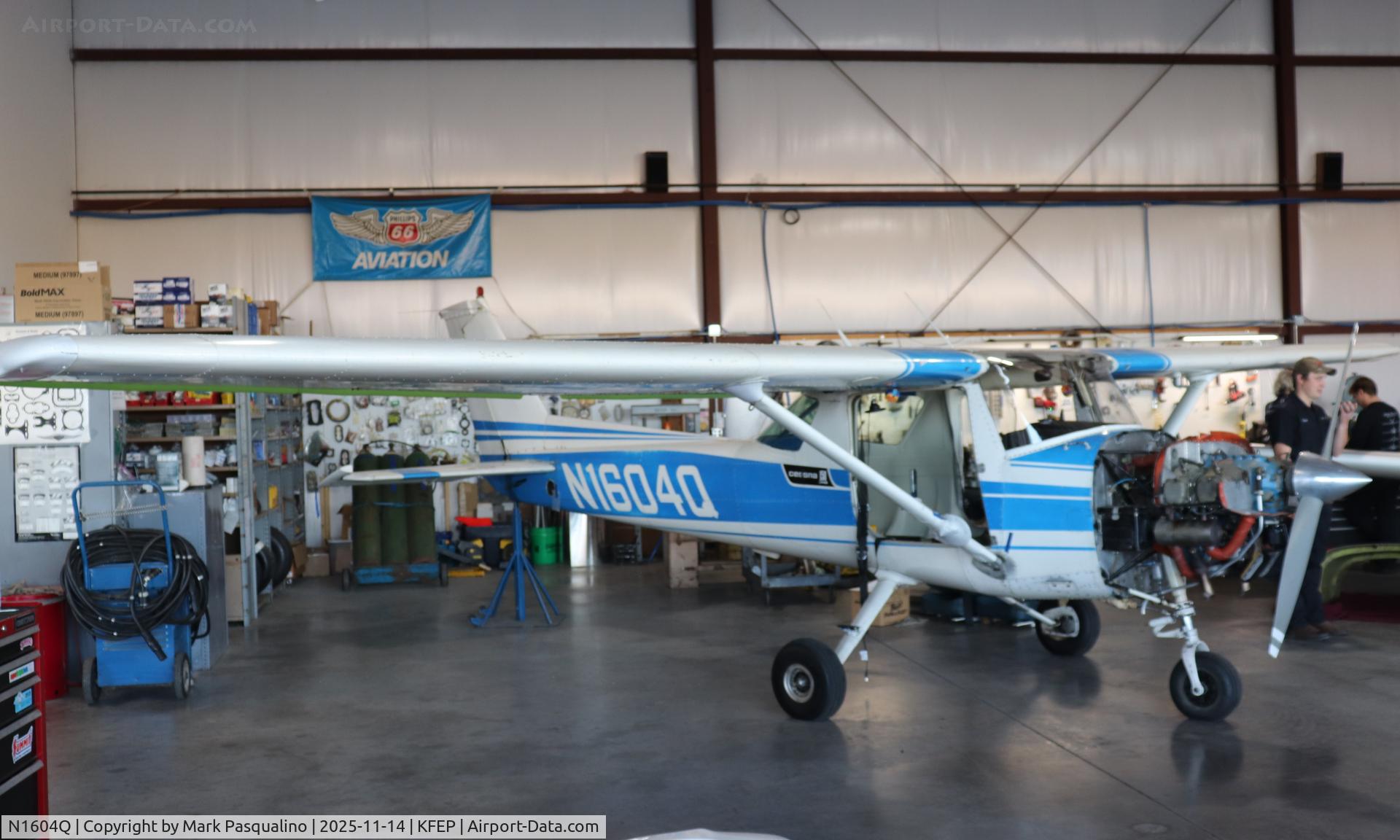 N1604Q, 1971 Cessna 150L C/N 15072904, Cessna 150L