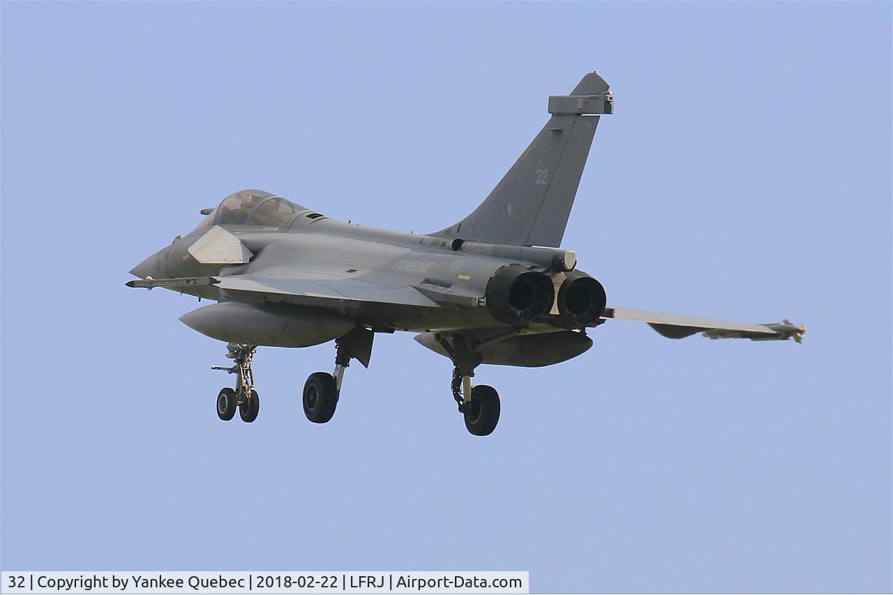 32, Dassault Rafale M C/N 32, Dassault Rafale M, Landivisiau Naval Air Base (LFRJ-LDV)