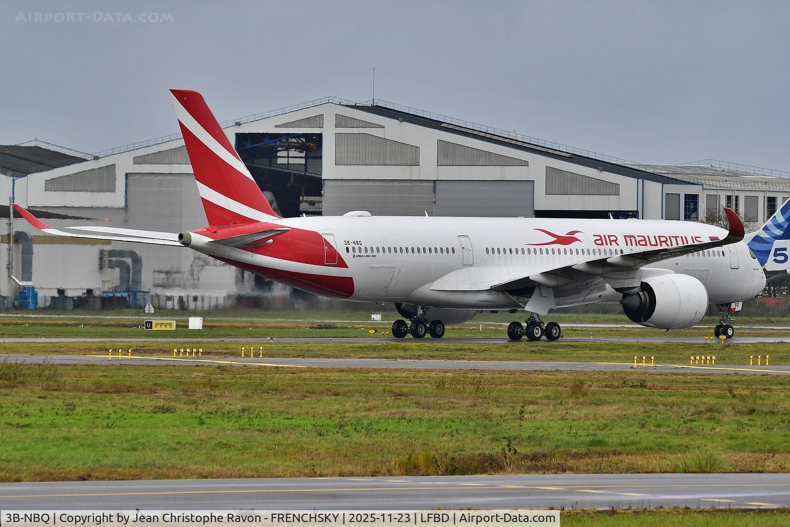 3B-NBQ, 2017 Airbus A350-941 C/N 157, Mauritius (MRU)	Bordeaux (BOD)	MK4