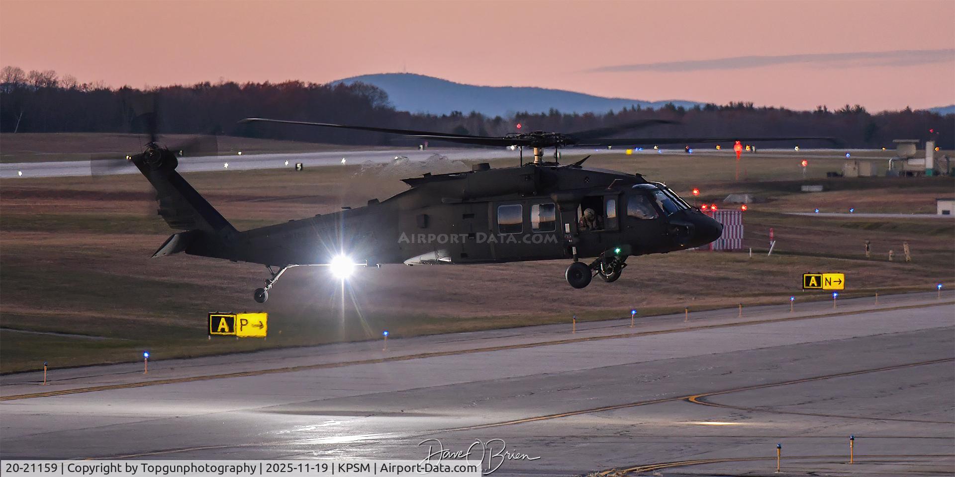 20-21159, 2021 Sikorsky UH-60M Black Hawk C/N 21159, GUARD159 coming in for fuel and dinner