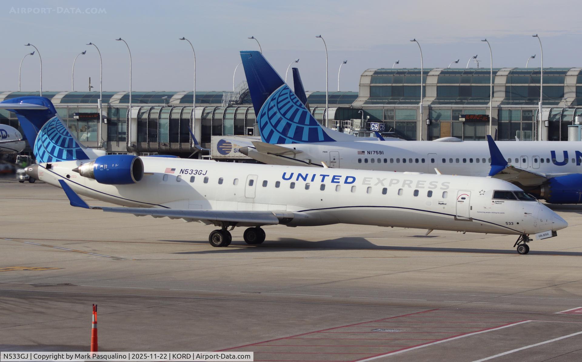 N533GJ, 2006 Bombardier CRJ-702 (CL-600-2C10) Regional Jet) C/N 10239, CL-600-2C10