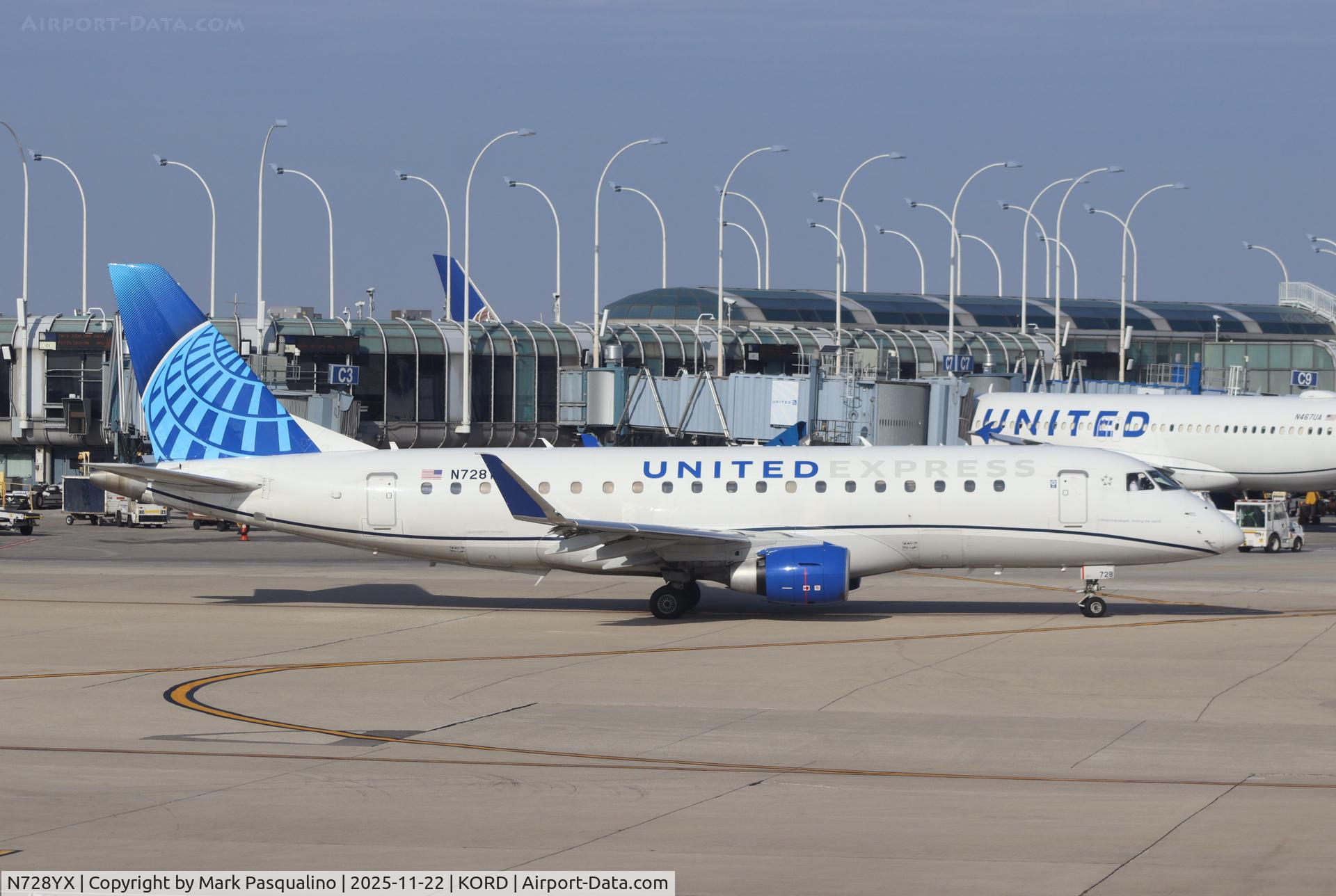 N728YX, 2015 Embraer 175LR (ERJ-170-200LR) C/N 17000510, ERJ-170-200LR