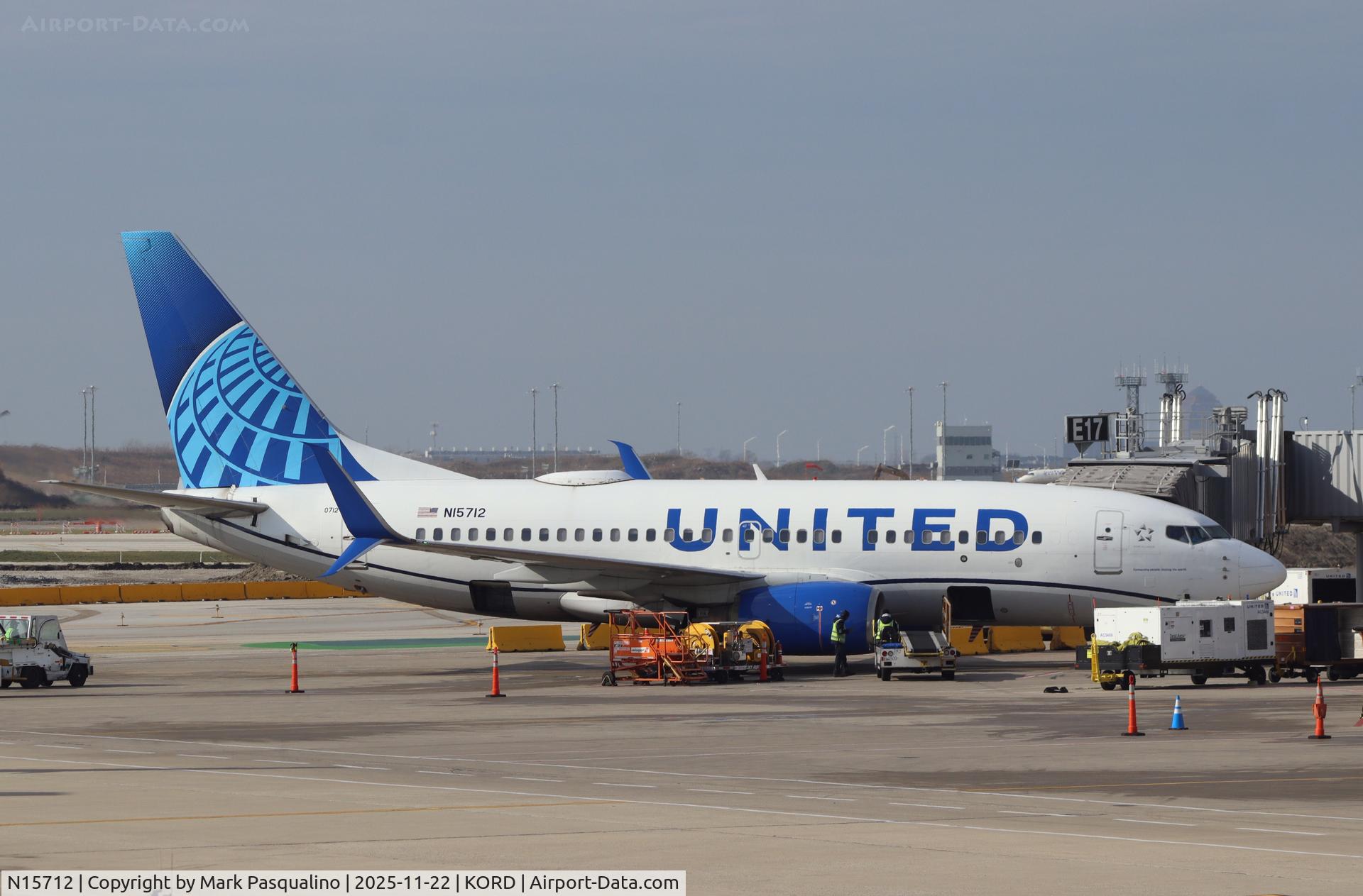 N15712, 1998 Boeing 737-724 C/N 28783, Boeing 737-724
