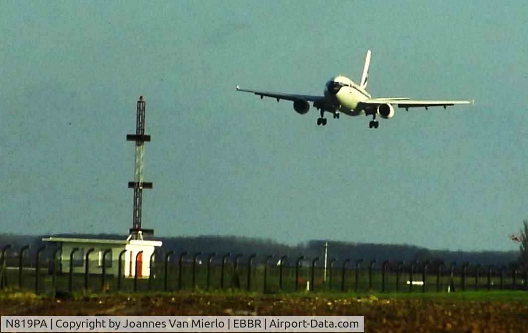 N819PA, 1988 Airbus A310-324 C/N 456, ex-slide