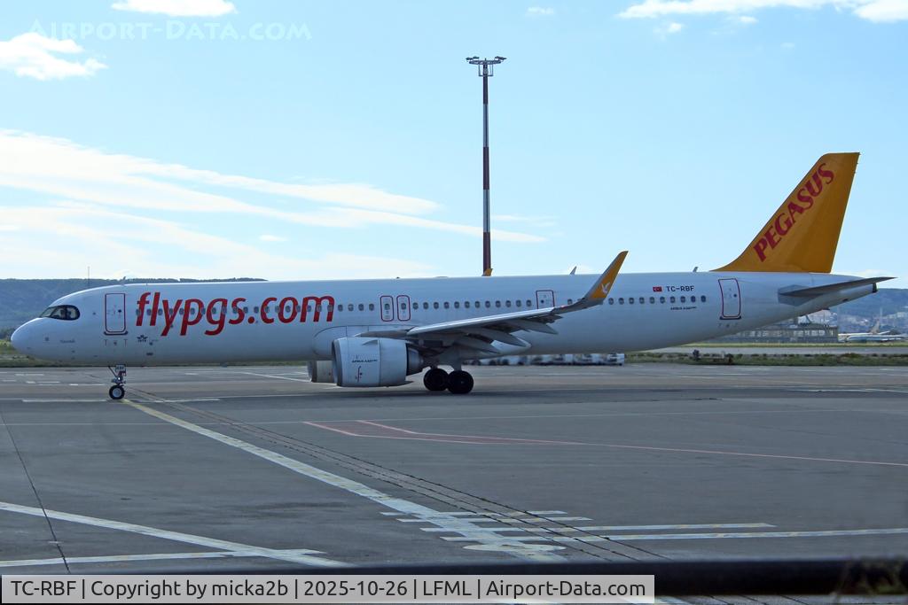 TC-RBF, 2020 Airbus A321-251 Neo C/N 9495, Taxiing