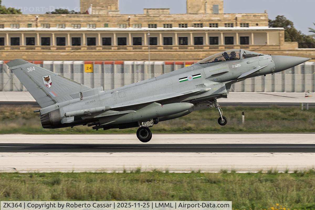 ZK364, 2014 Eurofighter EF-2000 Typhoon FGR.4 C/N BS125/449, Runway 13