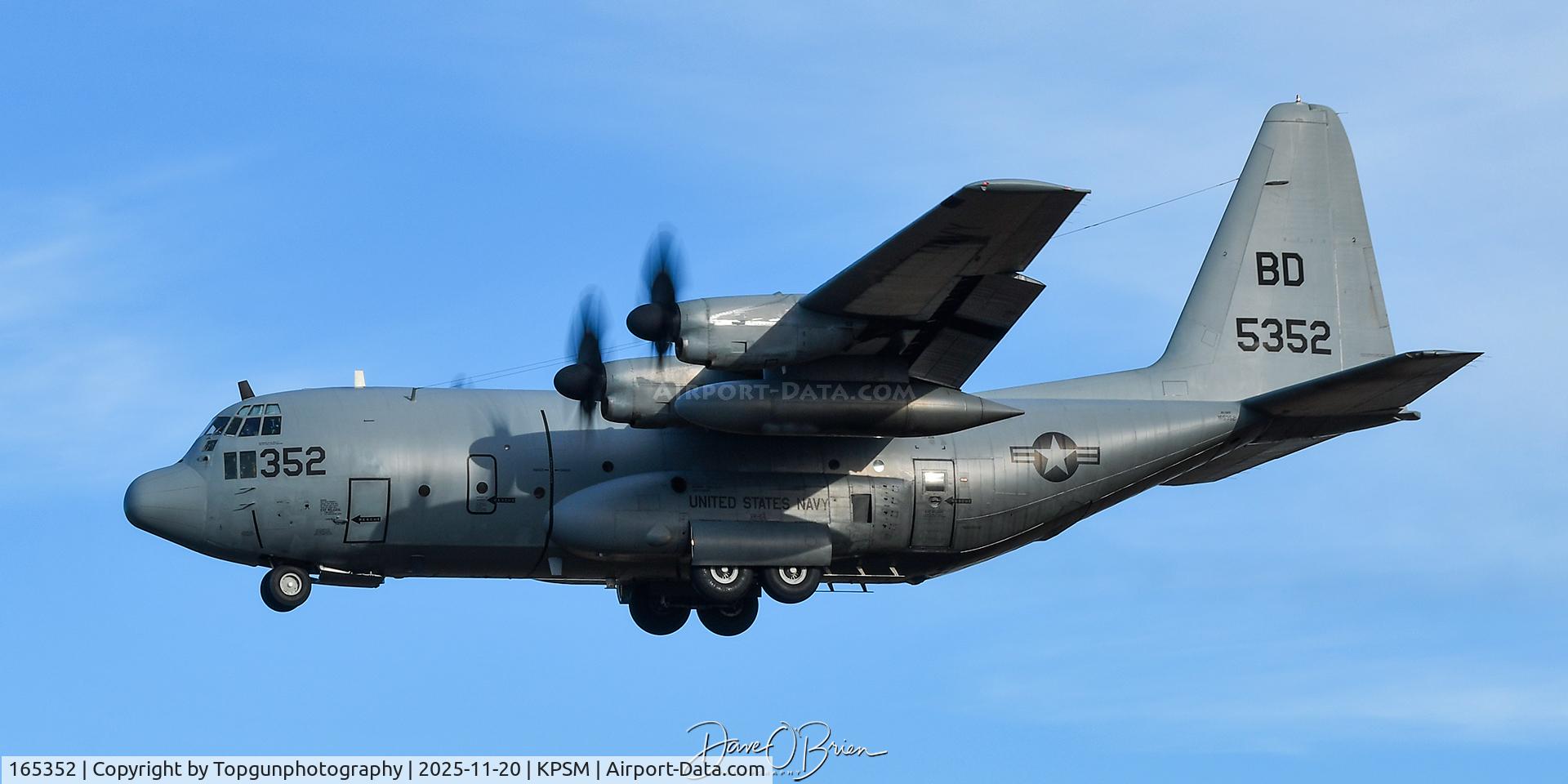 165352, Lockheed KC-130T Hercules C/N 382-5411, CONVOY3974