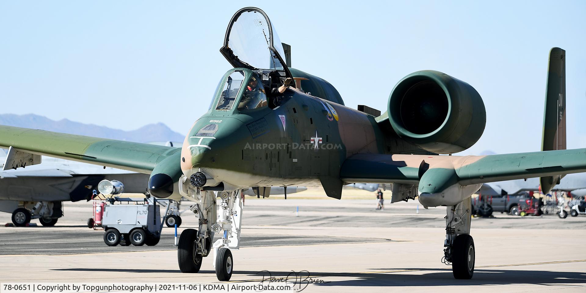 78-0651, 1978 Fairchild Republic A-10C Thunderbolt II C/N A10-0271, Capt. Haden “Gator” Fullam taxi's down to depart for his demo
