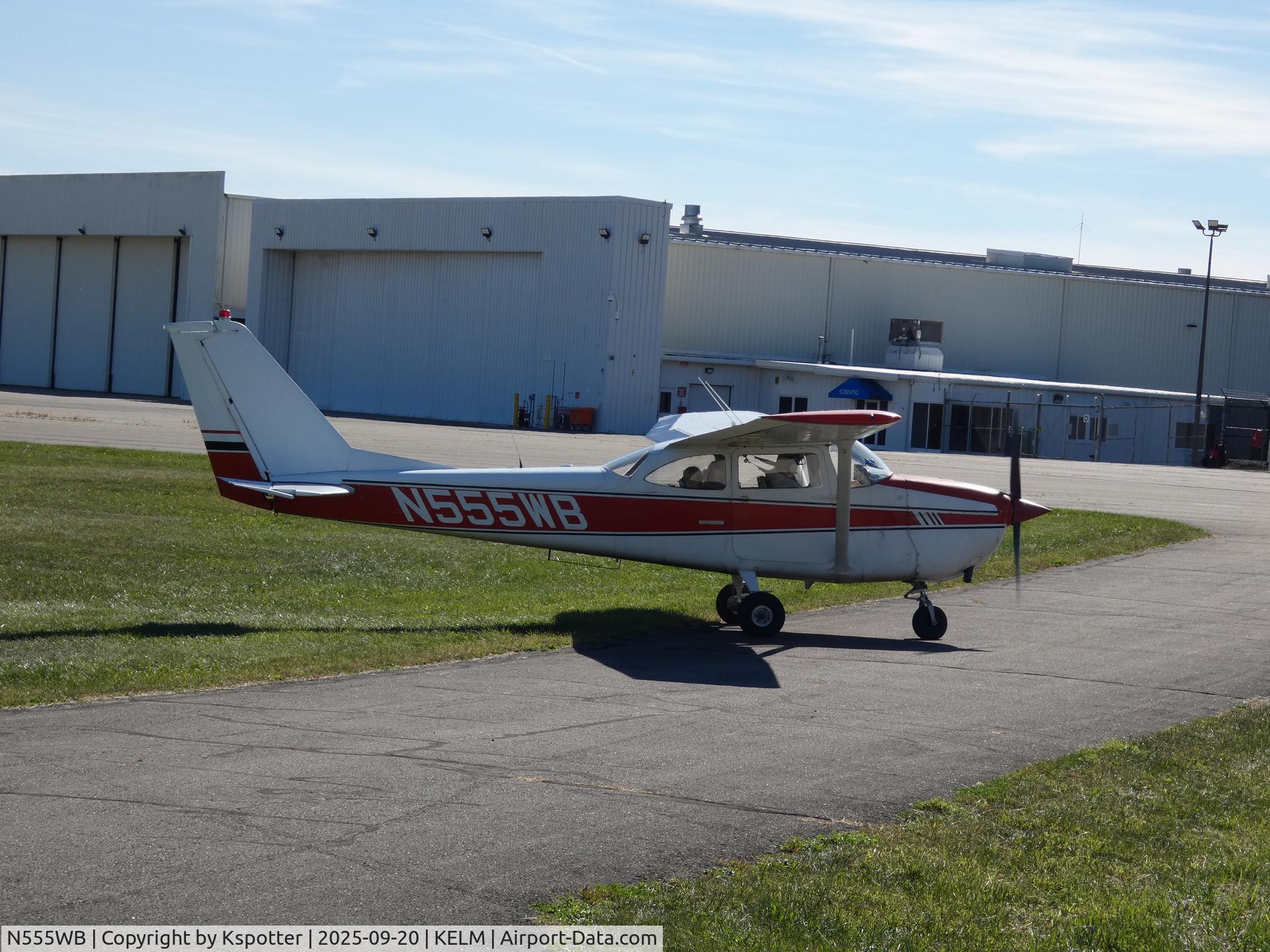 N555WB, 1965 Cessna 172G C/N 17253399, Had a very bumpy ride off the taxiway