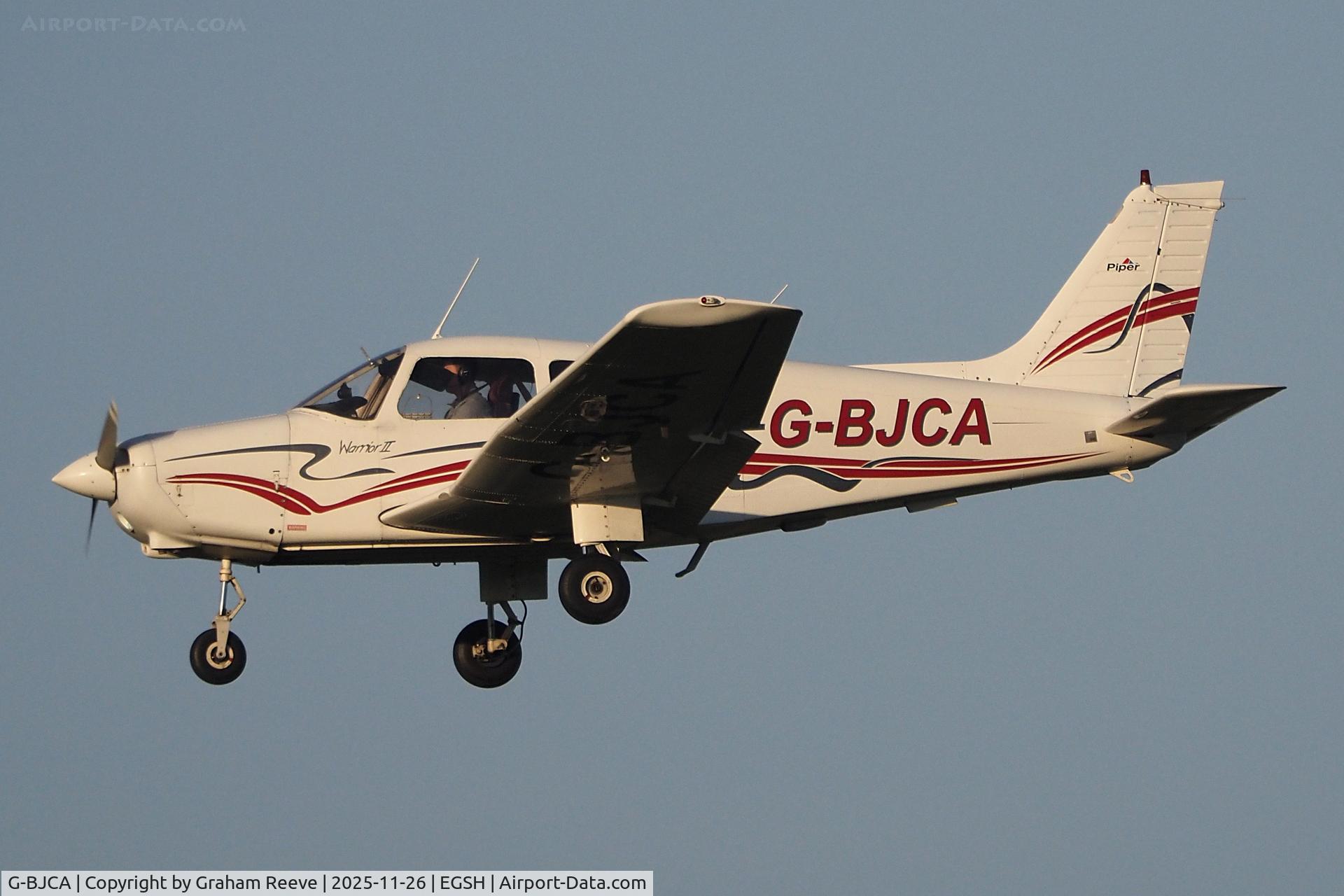 G-BJCA, 1979 Piper PA-28-161 Cherokee Warrior II C/N 28-7916473, Landing at Norwich.