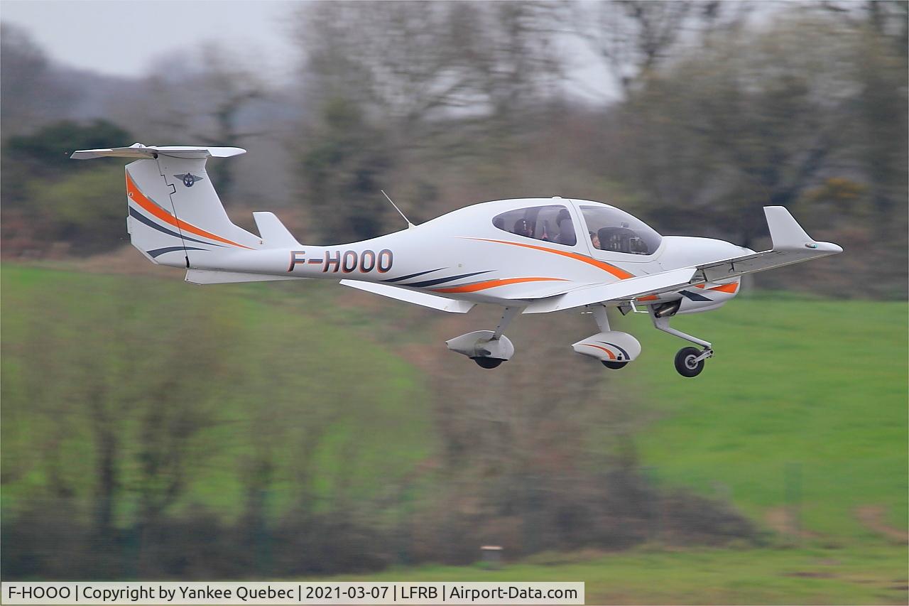 F-HOOO, 2013 Diamond DA-40 Diamond Star C/N D4.144, Landing rwy 07R, Brest-Bretagne airport (LFRB-BES)