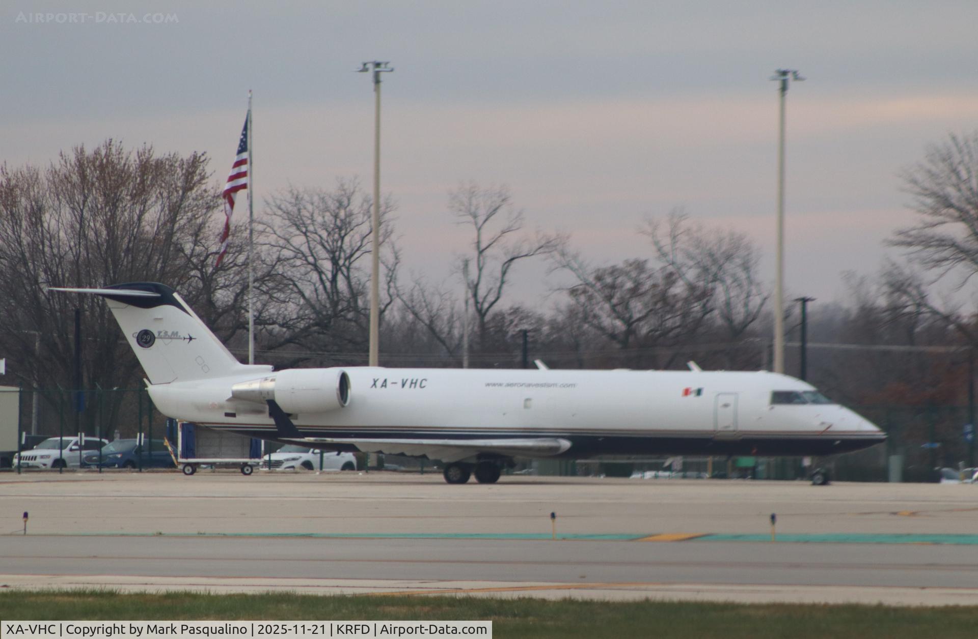 XA-VHC, 2002 Bombardier CL-600-2B19(SF) C/N 7723, CL-600-2B19(SF)