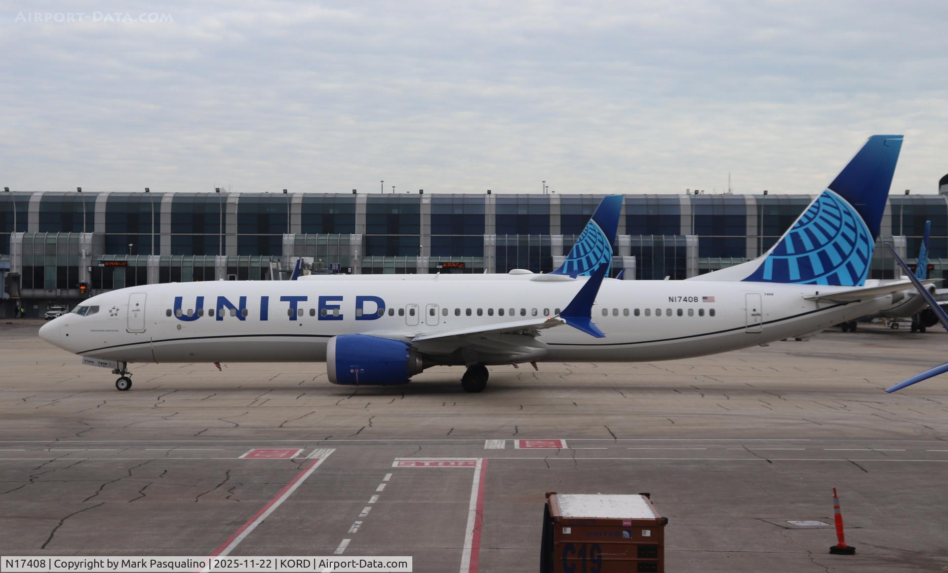 N17408, 2025 Boeing 737 MAX 9 C/N 68817, Boeing 737-9 MAX