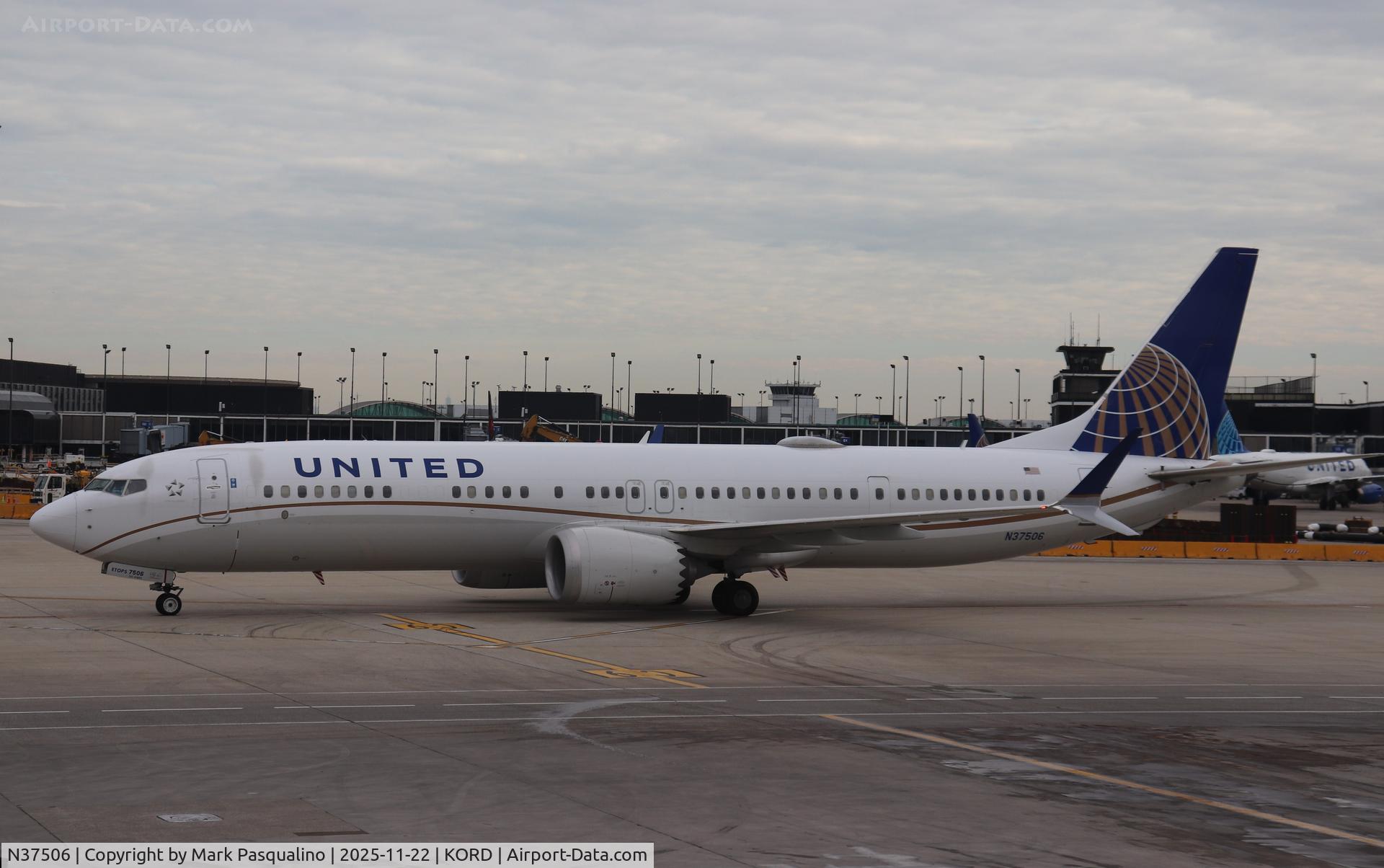 N37506, 2018 Boeing 737-9 MAX C/N 43432, Boeing 737-9 MAX