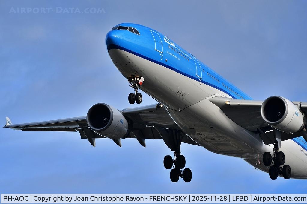 PH-AOC, 2005 Airbus A330-203 C/N 703, KLM 9860