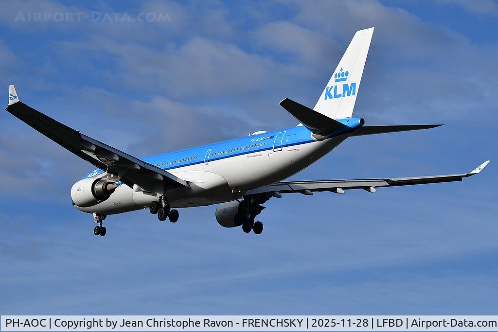 PH-AOC, 2005 Airbus A330-203 C/N 703, KLM9860
