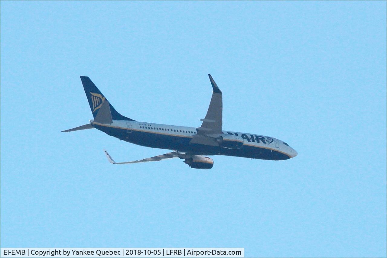 EI-EMB, 2010 Boeing 737-8AS C/N 38511, Flight over Brest-Bretagne airport (LFRB-BES)