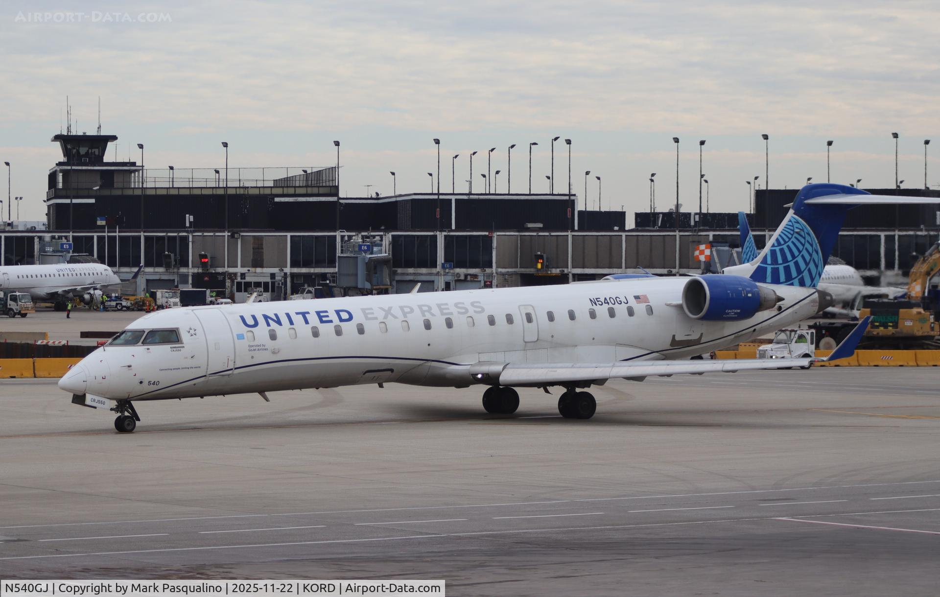 N540GJ, 2006 Bombardier CRJ-550 (CL-600-2C11) C/N 10253, CL-600-2C11