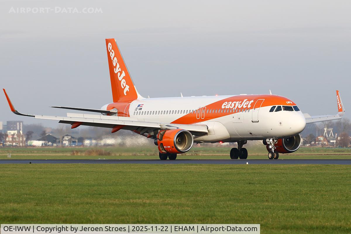 OE-IWW, 2014 Airbus A320-216 C/N 6257, eham