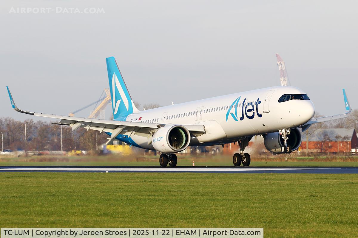 TC-LUM, 2022 Airbus A321-271NX C/N 10973, eham