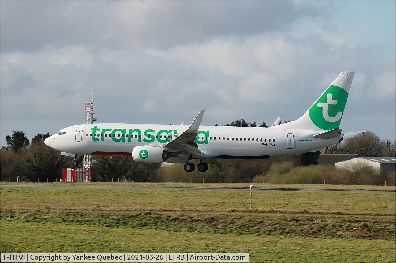 F-HTVI, 2018 Boeing 737-8K2 C/N 62164, Landing rwy 25L, Brest-Bretagne airport (LFRB-BES)